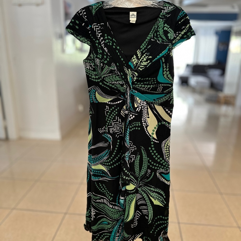 Signature by Sangria Blue and Green Flutter Sleeve Sheath Dress